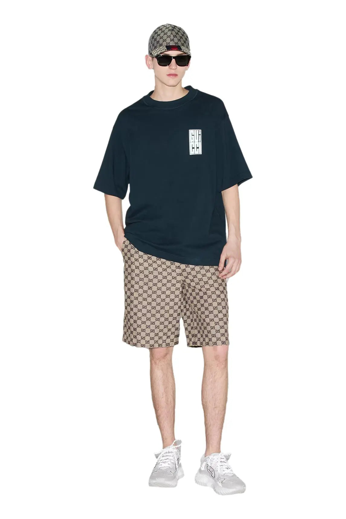 GUCCI Cotton jersey T-shirt with Gucci print (BLACK)